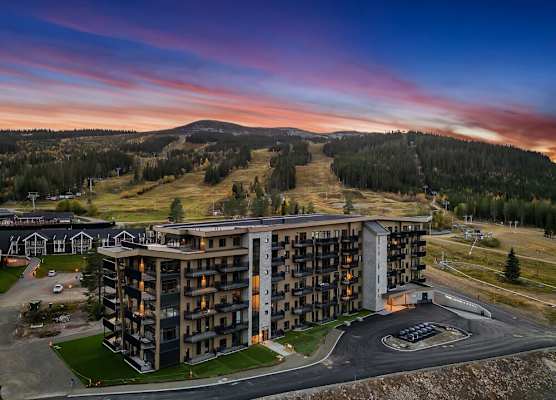 Ski-in out Apartment in Trysil Alpine Lodge with Balcony, 2 Baths & EV 1