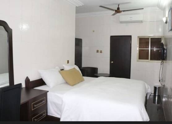 Cute Villa Hotel and Suites 1