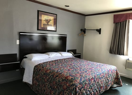 Starlight Inn Canoga Park 1