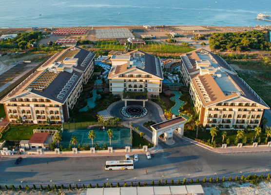 Diamond Excellence Resort 1