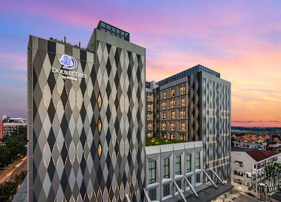 DoubleTree by Hilton Vientiane 1