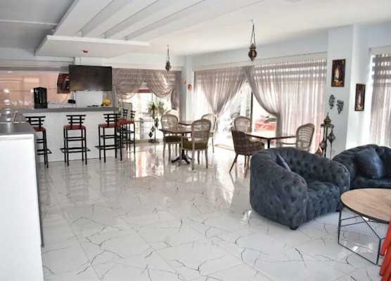 Bone Apart Otel 1