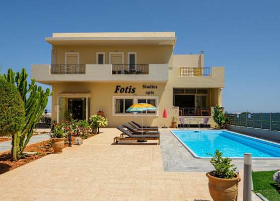 Fotis Studios Apartments 1
