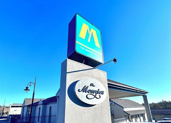 The Menzies Ballarat 1