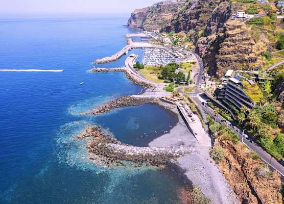 Room-discover Magical Calheta 1