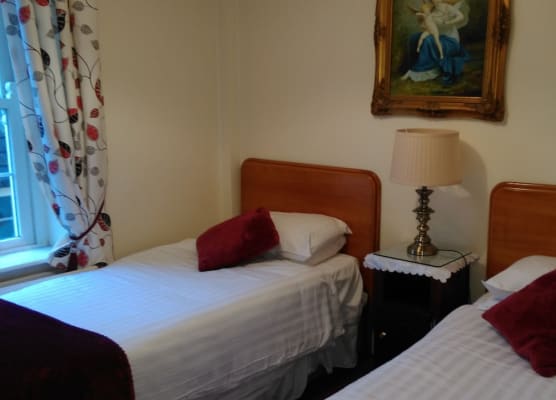Fennessy's Hotel 1
