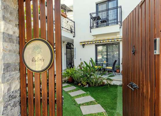 Arden's House 1