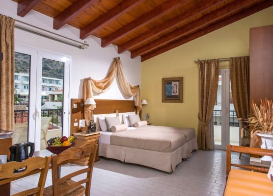 W Suites by Estia ex Camelot 1