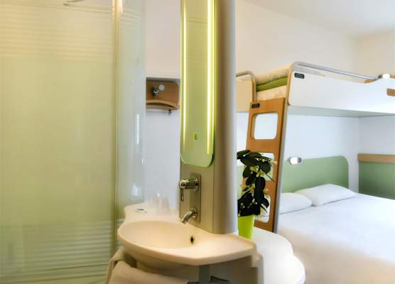 ibis budget Saint-Quentin Centre Gare 1