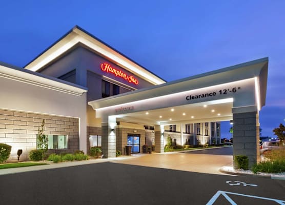 Hampton Inn Monroe, MI 1