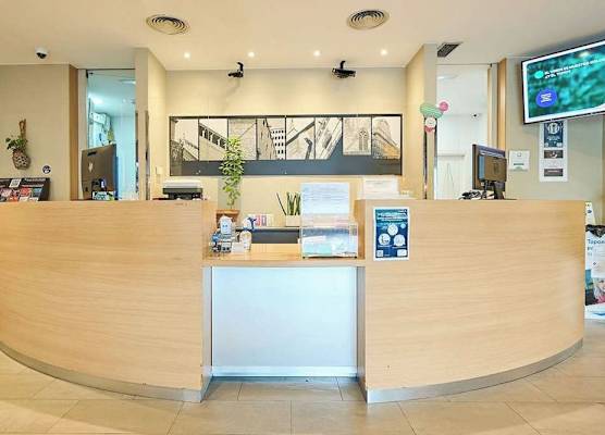 Travelodge BCN Cornella Fira 1