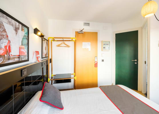 Hostal Athenas 1