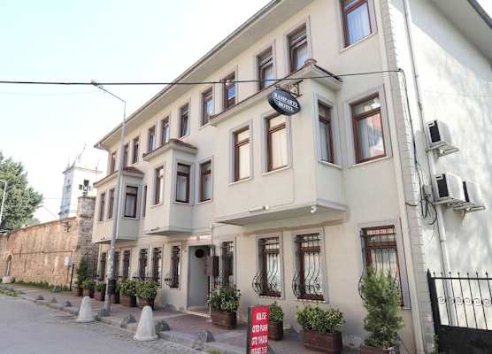 Ramparts Hotel 1