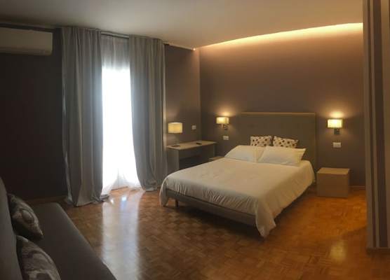 Robin Rooms 1