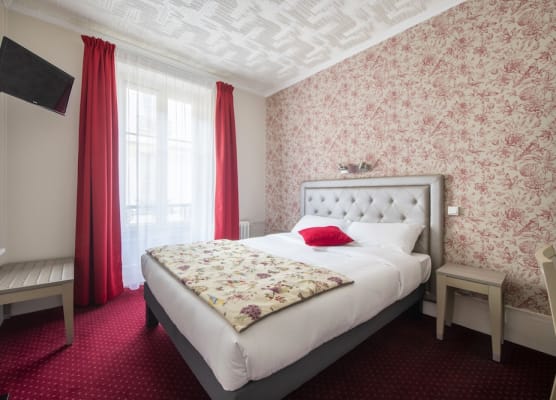 Royal Hotel Versailles 1