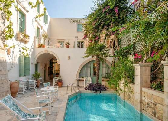 Mythos Suites Boutique Hotel 1