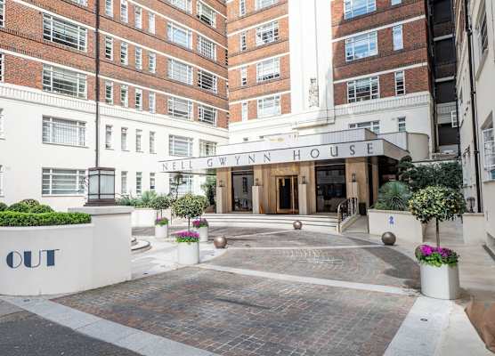 Nell Gwynn House Apartments & Rooms 1