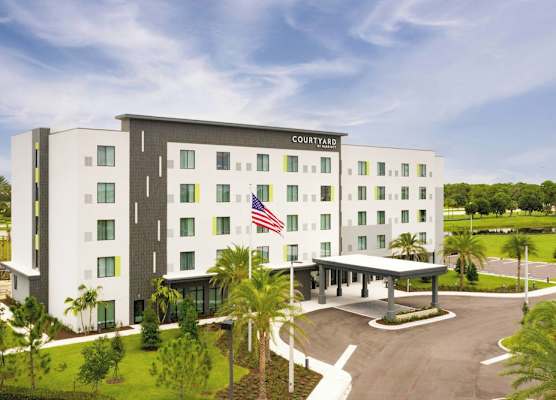 Courtyard by Marriott Port St. Lucie Tradition 1