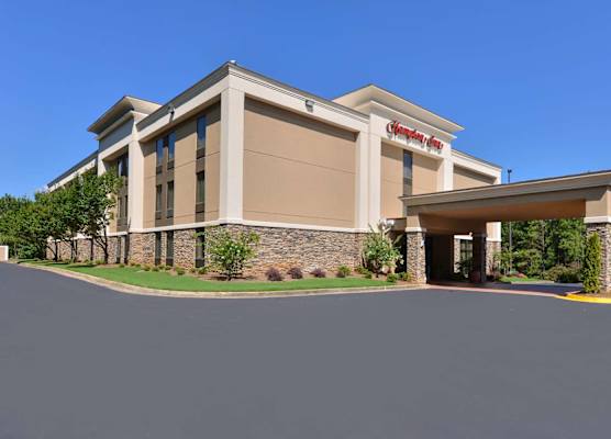 Hampton Inn Cartersville 1