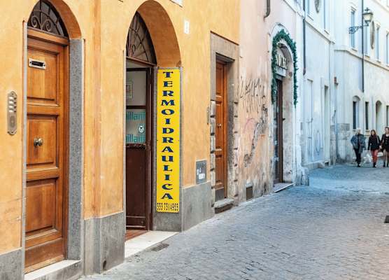 farnese jacuzzi apartment 1