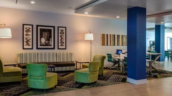 Holiday Inn Express & Suites GATESVILLE - N. FT HOOD by IHG 1