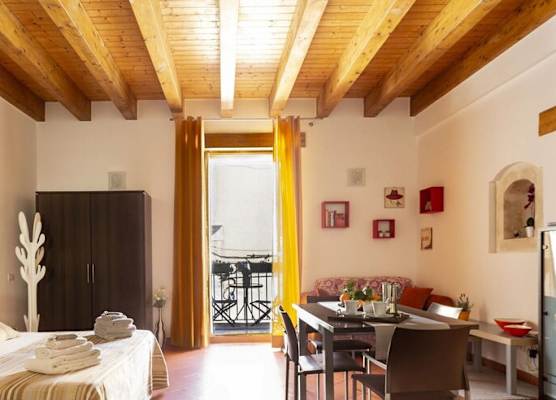 Salomone Apartment 3 1