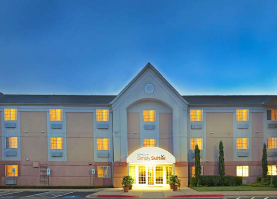 Sonesta Simply Suites Dallas Galleria 1