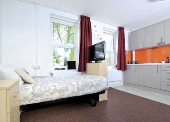 Wood Green Hall - Campus Accommodation 1