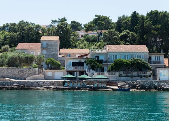 Apartments Nikolina 1