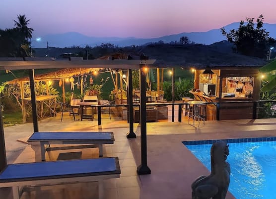Country Retreat 1