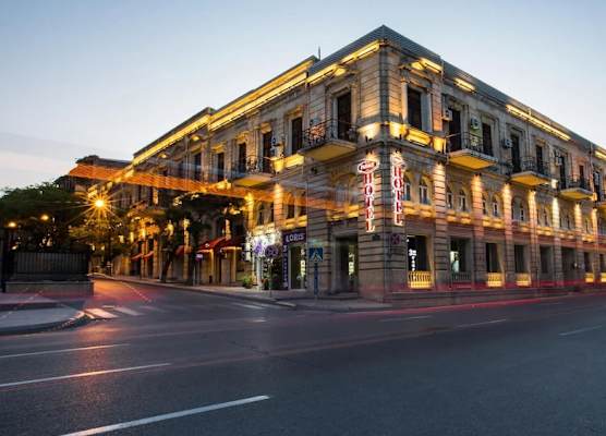 Pasage Hotel Baku 1