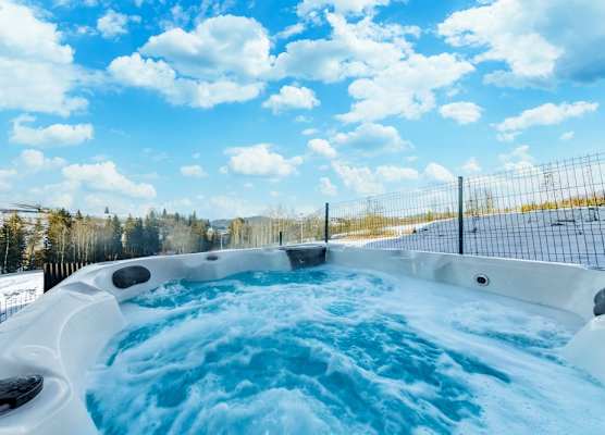 Crystal Pine Luxury Villas Jacuzzi&Sauna 1