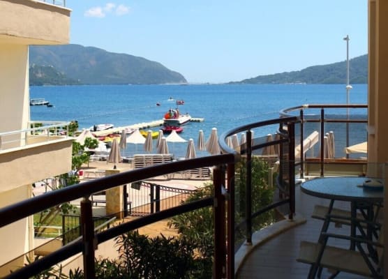 Cle Beach Boutique Hotel 1