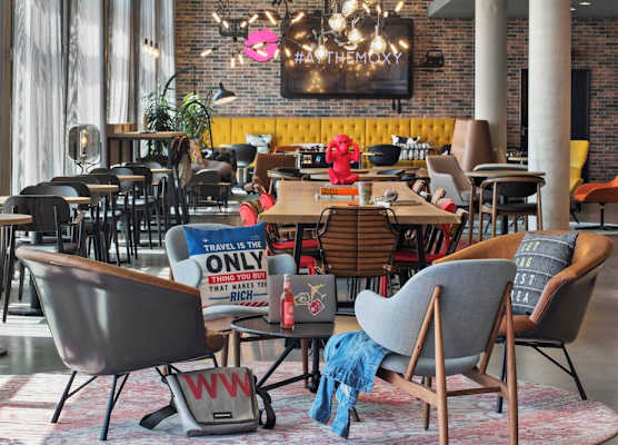Moxy Frankfurt Airport Kelsterbach 1