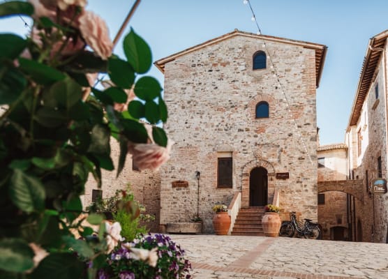 Borgo Petroro 1
