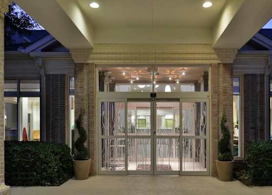 Hilton Garden Inn Dallas/Addison 1