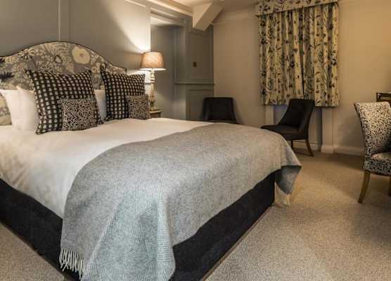 Coach & Horses Hotel 1
