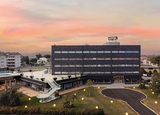Mood Hotel 1