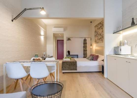 Velluto Blu Apartments & Suite by Reasy&Busy 1