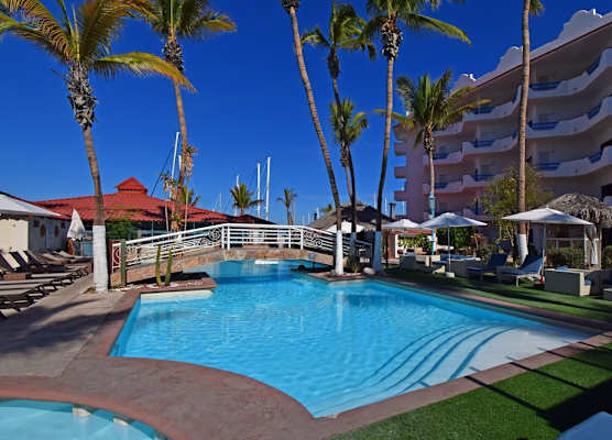 The Westmarine Waterfront Hotel 1