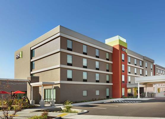 Home2 Suites By Hilton Portland Airport 1