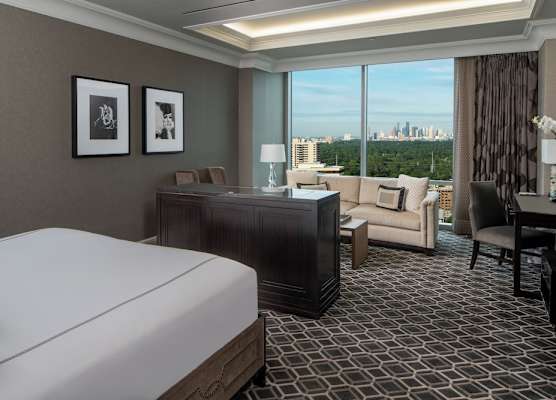 The Post Oak Hotel at Uptown Houston 1