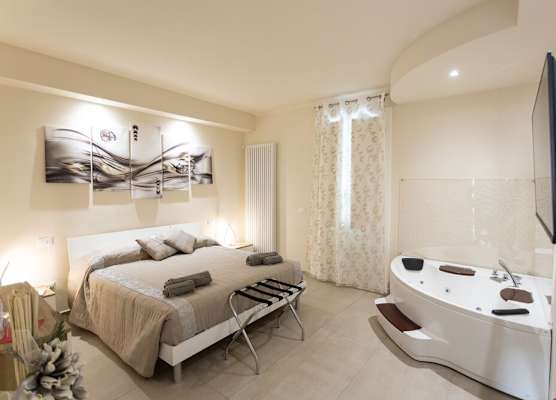 The Bricks B&B Free Parking 1
