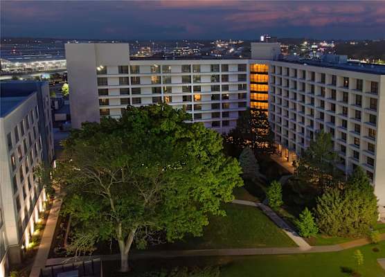 Hilton St. Louis Airport 1