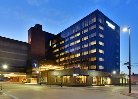 The Lismore Hotel Eau Claire - a DoubleTree by Hilton 1