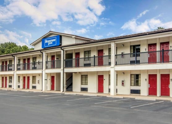 Rodeway Inn La Grange East 1