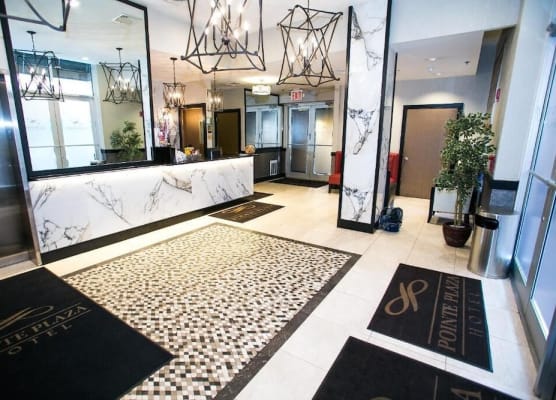Pointe Plaza Hotel 1