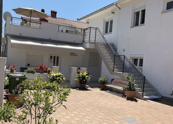 Studio Apartments with Terrace near Sea - Angela's Apartments 1