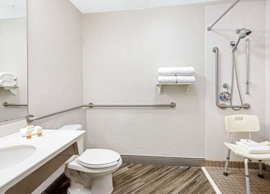 La Quinta by Wyndham Houston West Park 10 1