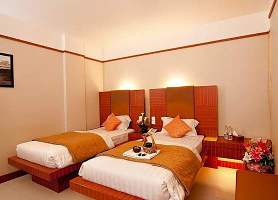Hotel Maximillian 1